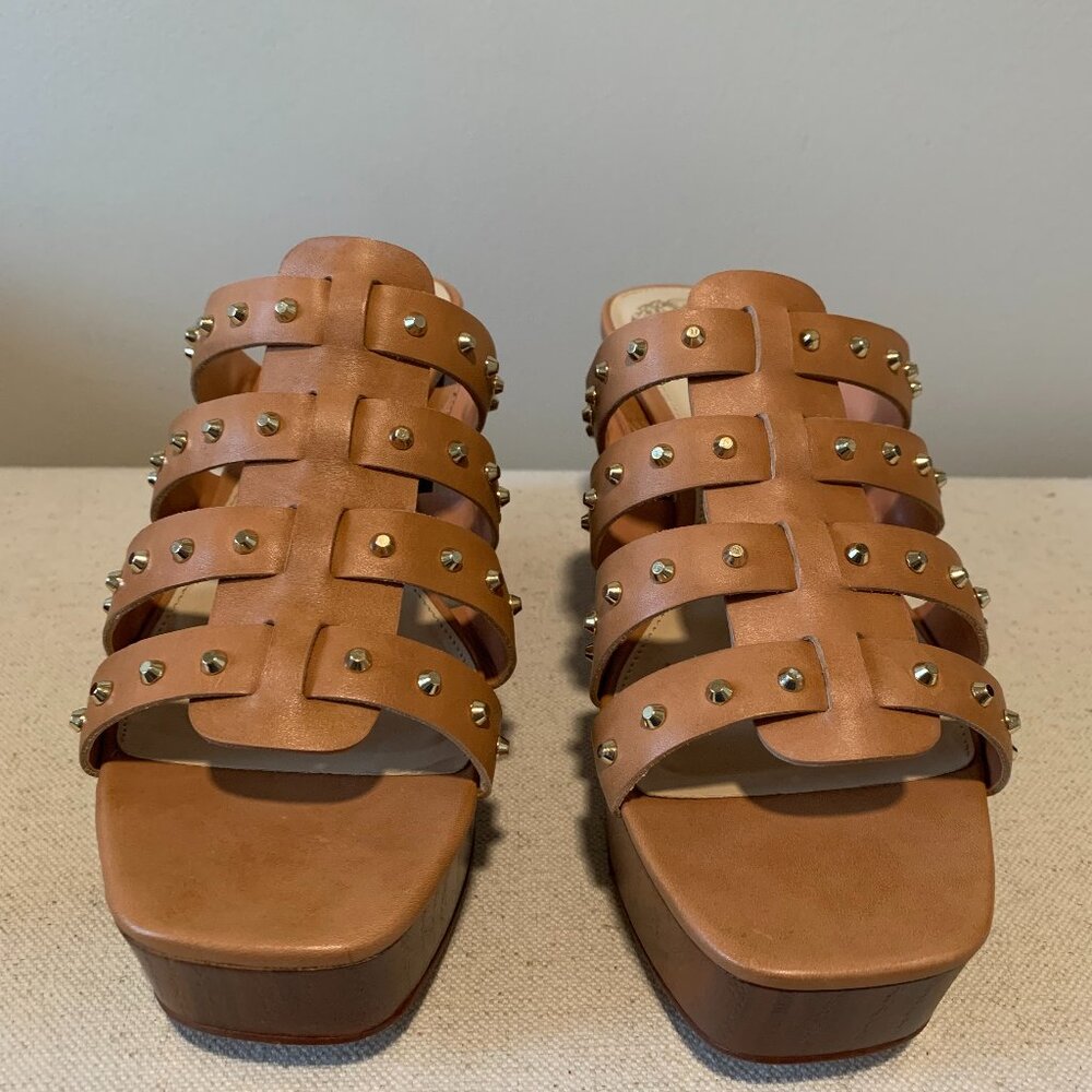 Vince Camuto Himalayan Tan Two Tone Leather Block Charmie Studded Heels Size 9.5